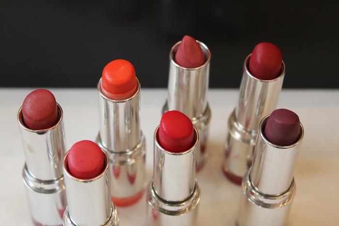 What Should We Consider While Choosing Lipstick For Ourselves?