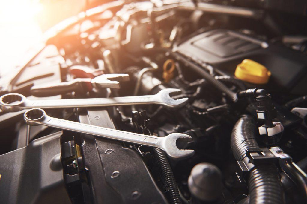 Few Adjustments to Keep Your Car Engine Intact In Cold Weather