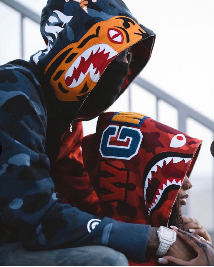 Bape Hoodie Street-Ready Status Emblem