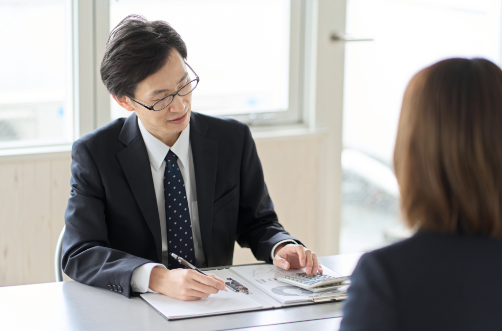 The Role of Technology in Modern Accounts Receivable: Transforming Financial Efficiency